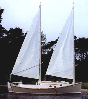 CATBIRD 24 - Sailing Sharpie Cruiser - Boat Plans - Boat Designs